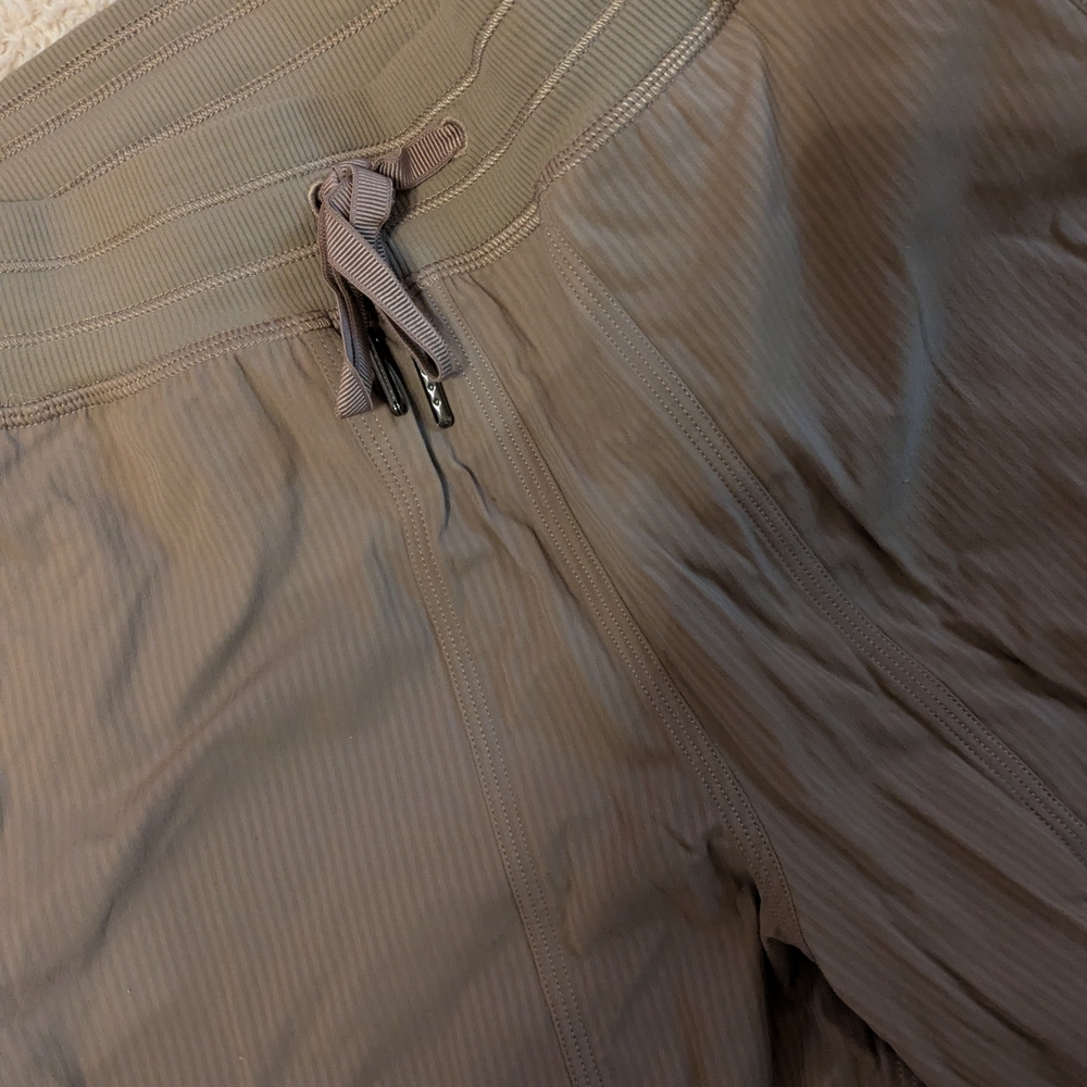 Lululemon Studio Dance Cargo Pants - Picture 2 of 3